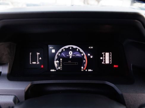 Used 2024 Toyota Tacoma SR image 16