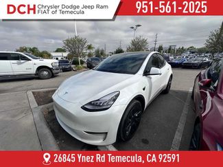 Used 2022 Tesla Model Y Long Range AWD/4WD video 1