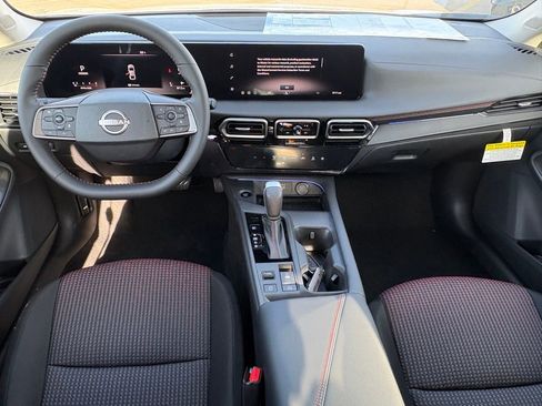 New 2026 Nissan Sentra SR image 11