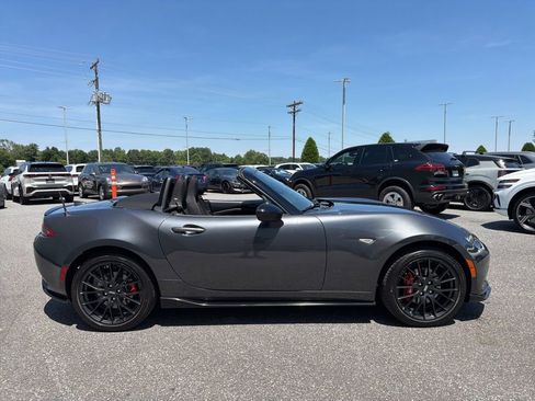 Used 2016 MAZDA MX-5 Miata Club w/ Brembo/BBS Package RWD image 6