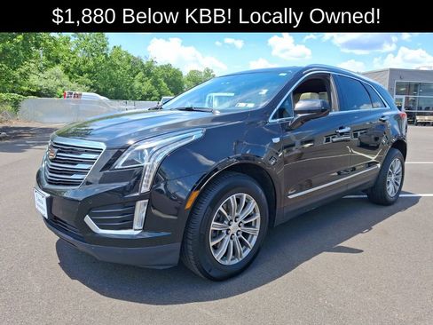 Used 2017 Cadillac XT5 Luxury AWD/4WD image 6
