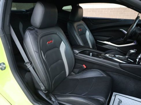 Used 2020 Chevrolet Camaro SS image 16