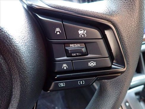 Used 2024 Subaru Crosstrek 2.0i AWD/4WD image 15