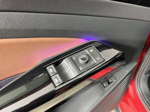 Used 2022 Volkswagen ID.4 Pro S w/ Gradient Package image 19