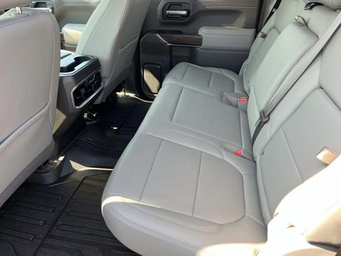 Used 2019 GMC Sierra 1500 SLT w/ SLT Premium Plus Package AWD/4WD image 17