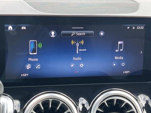 Certified 2025 Mercedes-Benz GLB 250 image 28