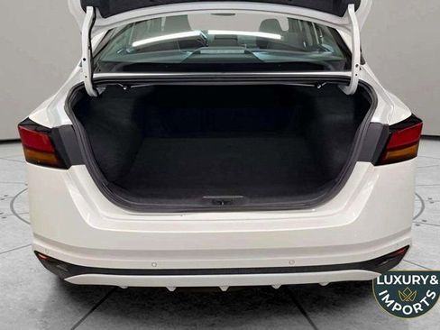 Used 2025 Nissan Altima 2.5 SV image 9