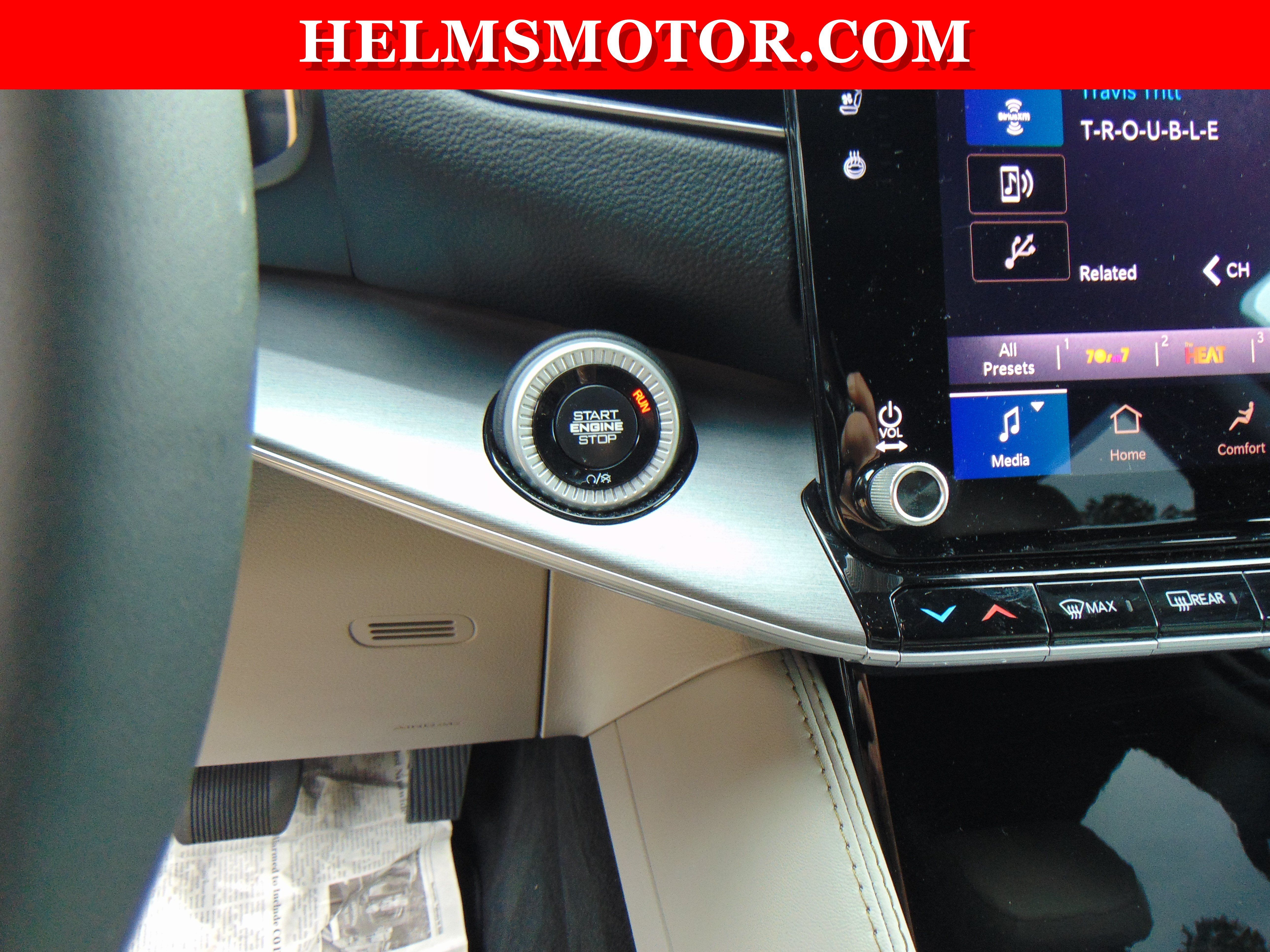 Used 2025 Jeep Wagoneer 4WD image 29