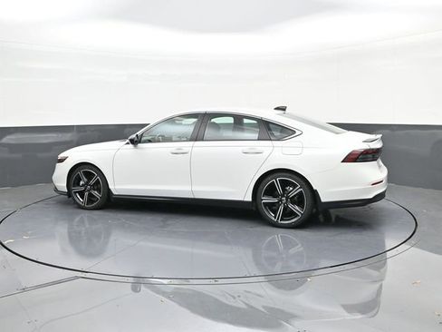 Certified 2023 Honda Accord Sport image 5
