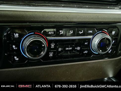 Used 2024 Chevrolet Silverado 1500 LTZ w/ LTZ Premium Package AWD/4WD image 16