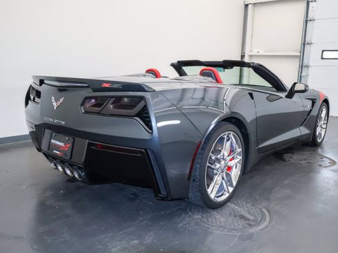 Used 2019 Chevrolet Corvette Stingray Convertible Z51 2LT RWD image 4