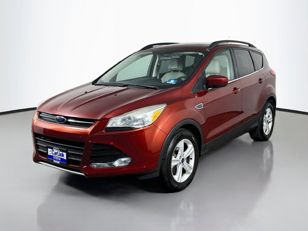 Used 2016 Ford Escape SE w/ SE Leather Comfort Package AWD/4WD image 3