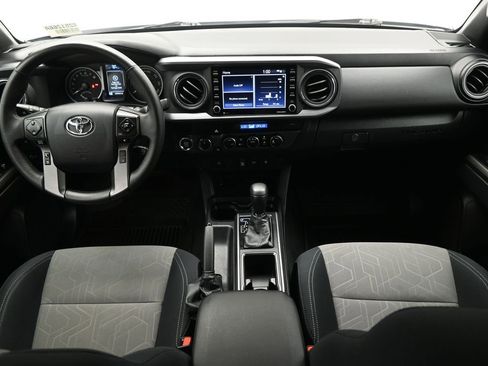 Used 2023 Toyota Tacoma TRD Off-Road image 20