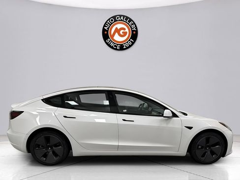 Used 2021 Tesla Model 3 Long Range AWD/4WD image 3