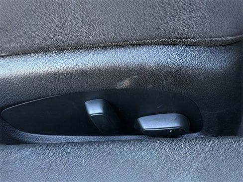 Used 2023 Chevrolet Camaro SS image 30