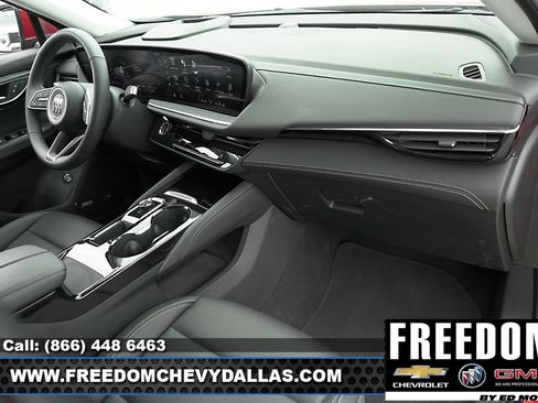 New 2025 Buick Envision Preferred image 12