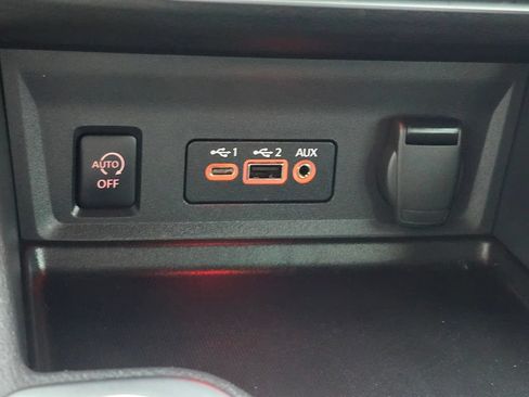 Used 2025 Nissan Sentra SV w/ All-Weather Package FWD image 20