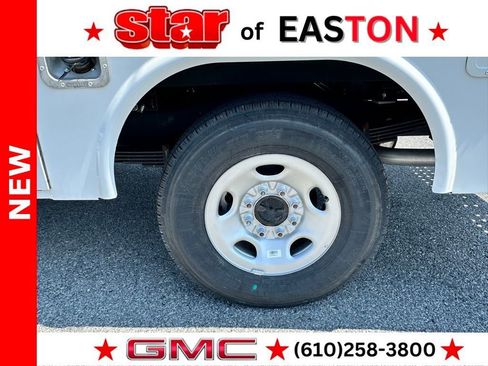 New 2025 GMC Savana 3500 w/ Power Convenience Package image 29