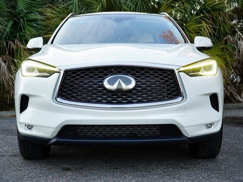 Used 2020 INFINITI QX50 Luxe w/ Navigation Package image 3