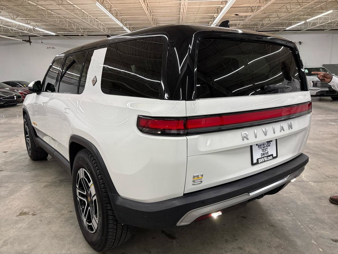 Used 2023 Rivian R1S Adventure Quad AWD/4WD image 10