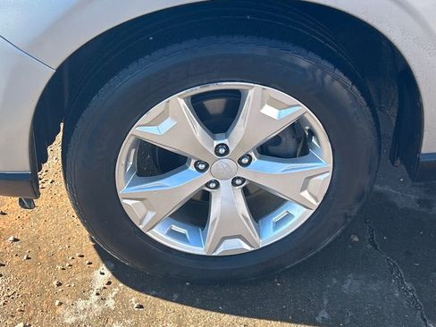 Used 2014 Subaru Forester 2.5i Premium w/ Popular Package #2 image 15