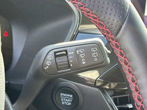 Used 2025 Ford Escape ST-Line w/ Equipment Group 301A image 27