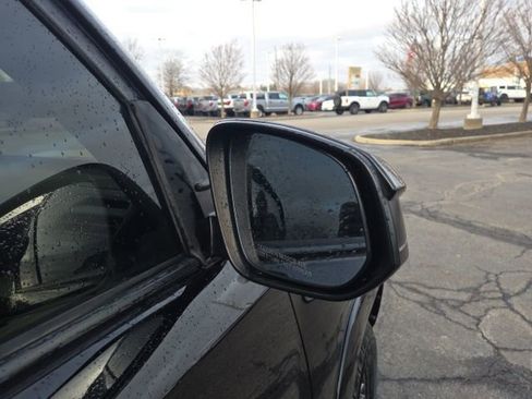 Used 2019 Toyota 4Runner TRD Off-Road image 4