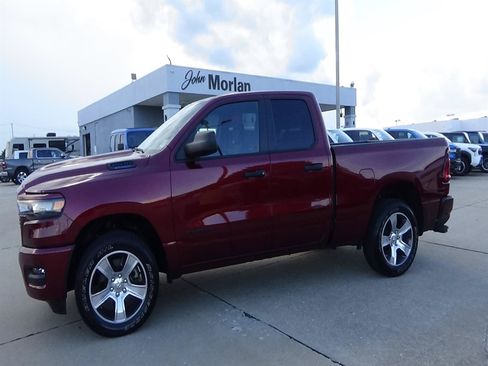 Used 2025 RAM 1500 Tradesman AWD/4WD image 1