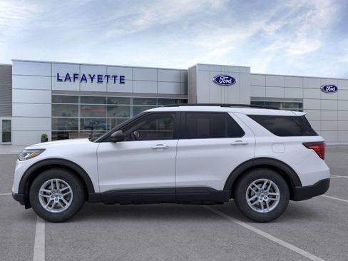 New 2026 Ford Explorer Active image 3