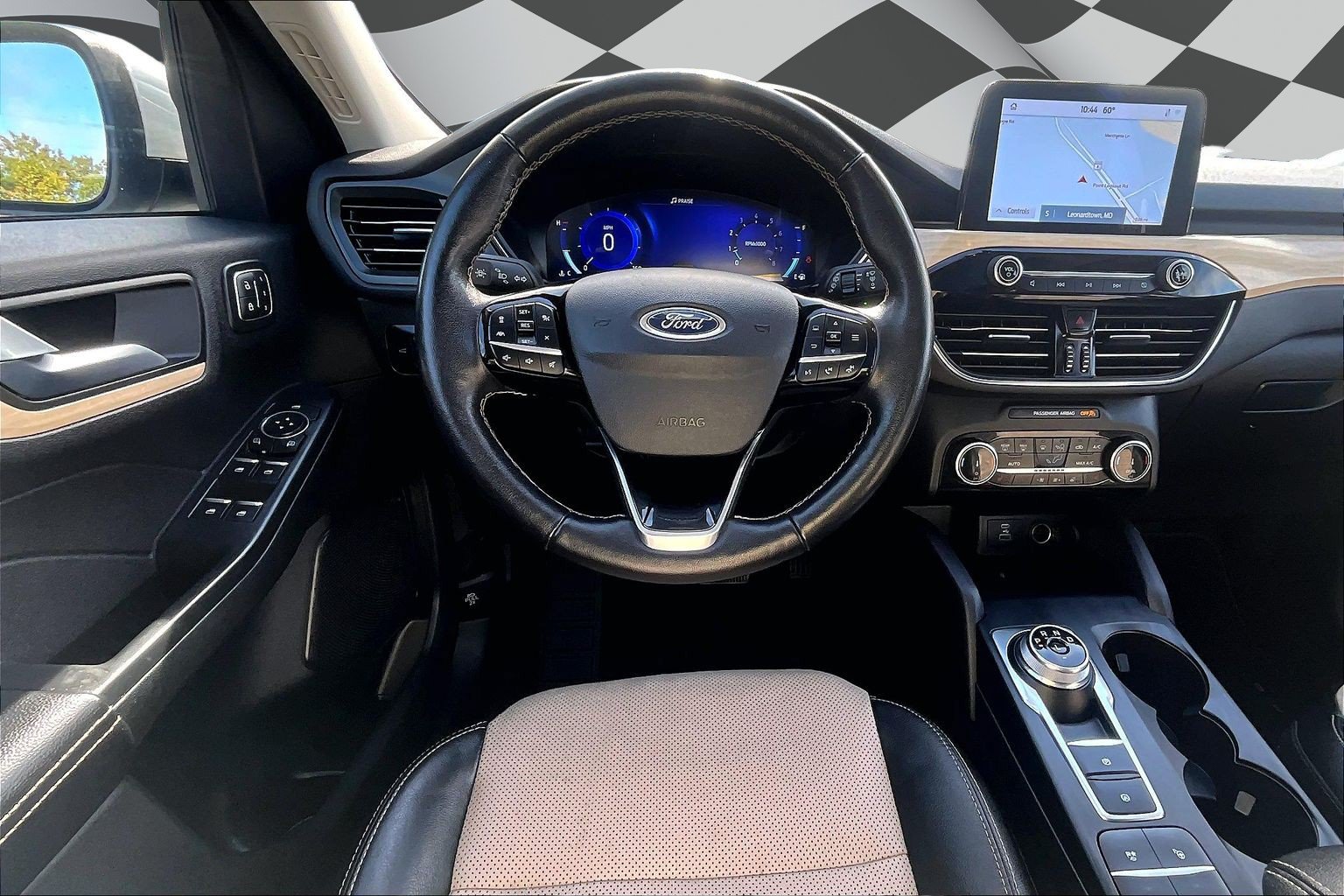 Used 2022 Ford Escape Titanium w/ Titanium Elite Package AWD/4WD image 6