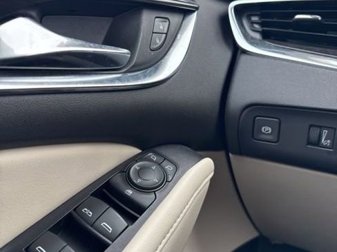 Certified 2024 Buick Enclave Essence w/ LPO, Floor Liner Package image 25