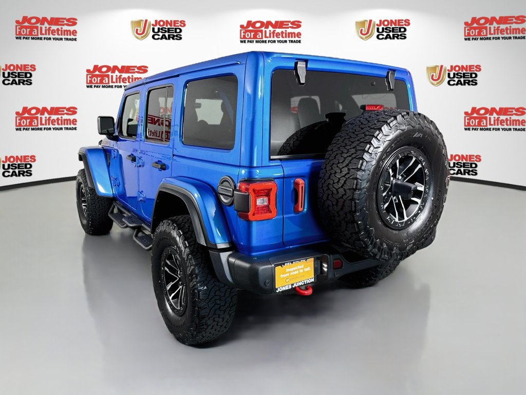 Used 2025 Jeep Wrangler Unlimited Rubicon AWD/4WD image 2