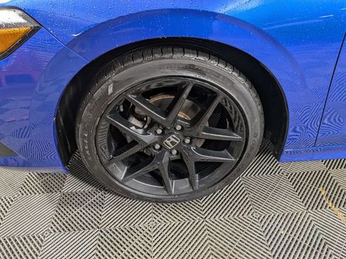 Used 2023 Honda Civic Sport image 30