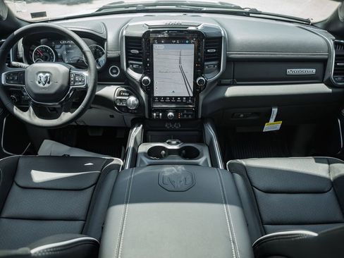 New 2026 RAM 1500 Laramie AWD/4WD image 25