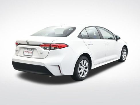 Used 2024 Toyota Corolla LE image 6
