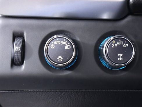 Used 2020 Chevrolet Tahoe LT AWD/4WD image 10