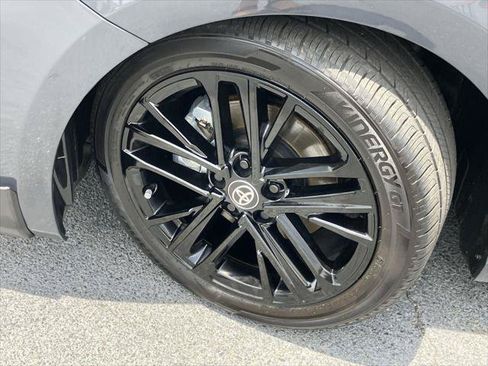 Certified 2025 Toyota Camry SE FWD image 9