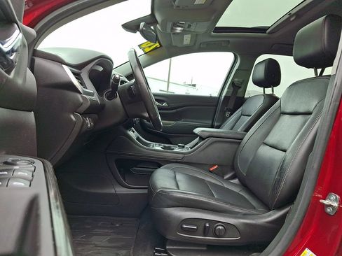 Certified 2020 GMC Acadia SLT AWD/4WD image 13