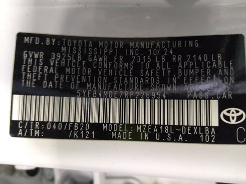 Used 2024 Toyota Corolla LE FWD image 33