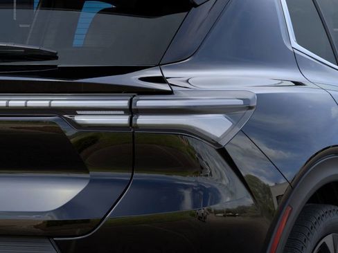 New 2026 Chevrolet Equinox EV LT w/ Convenience Package II image 35