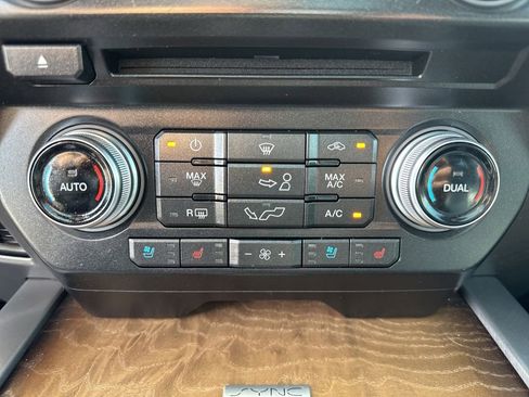 Used 2018 Ford F150 Limited w/ Trailer Tow Package image 48