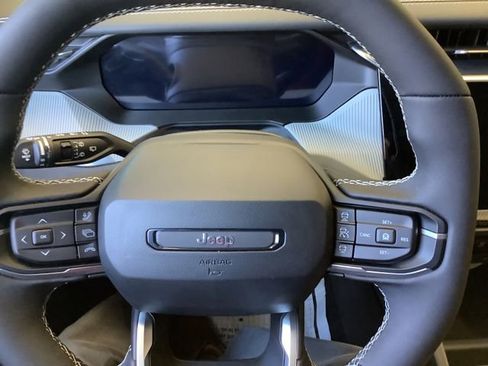 New 2026 Jeep Cherokee Limited image 6