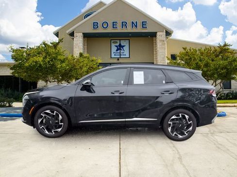 Used 2025 Kia Sportage SX FWD image 2