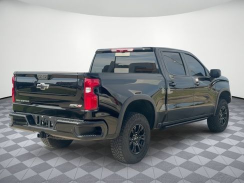 Used 2025 Chevrolet Silverado 1500 ZR2 w/ Technology Package AWD/4WD image 9