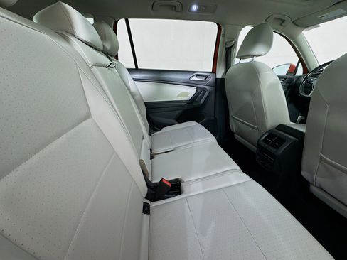 Used 2019 Volkswagen Tiguan SEL image 26