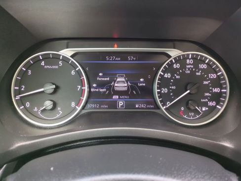 Used 2021 Nissan Sentra SV image 24