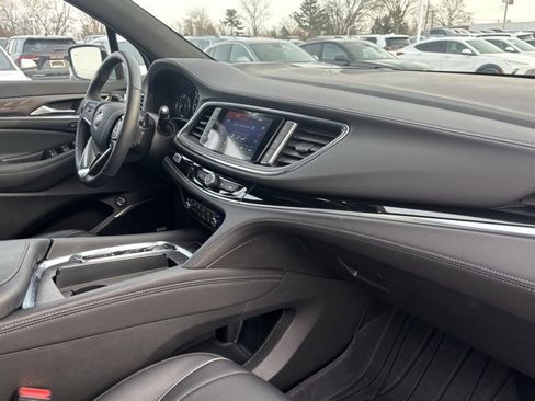 Used 2024 Buick Enclave Avenir w/ Trailering Package, 5000 lbs. image 15