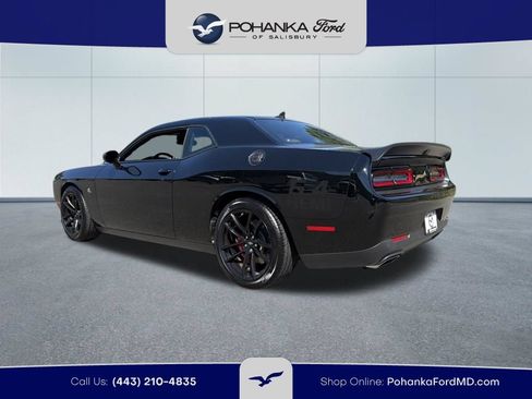 Used 2023 Dodge Challenger R/T Scat Pack w/ Plus Package RWD image 7