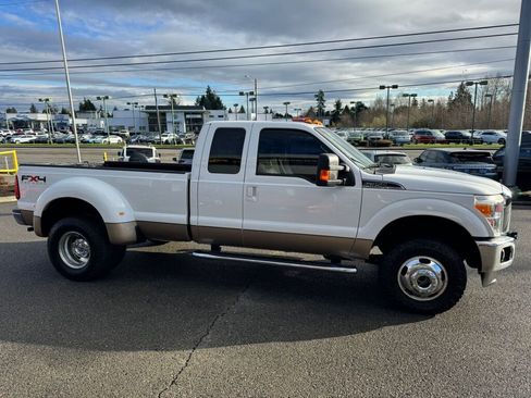 Used 2011 Ford F350 Lariat w/ Lariat Interior Pkg image 23