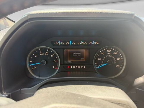 Used 2015 Ford F150 XLT w/ Equipment Group 301A Mid AWD/4WD image 14